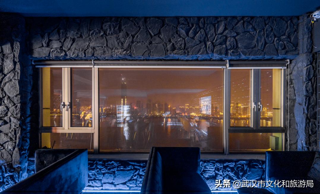 武汉长江灯光秀最佳观赏地点,武汉长江灯光秀时刻表