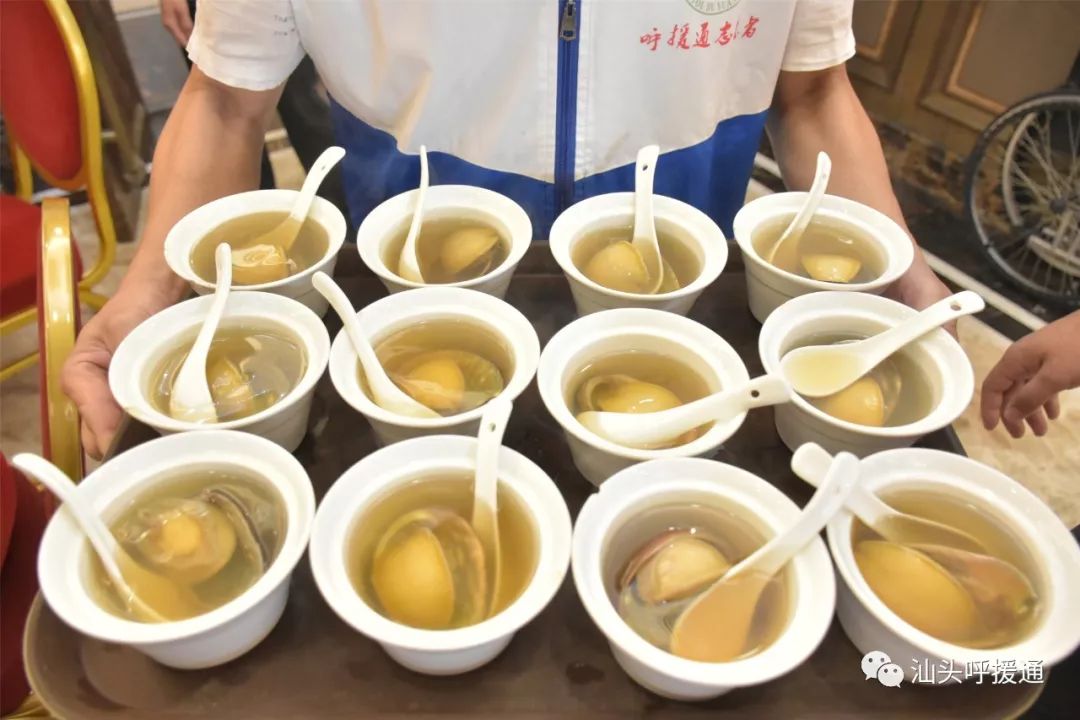 莫道桑榆晚为霞尚满天专访,莫道桑榆晚为霞尚满天央视解说