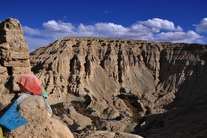 雄踞阿里高原七百年，苍凉到极致的后藏秘境，消失的古格王朝