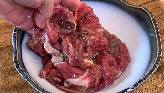 白皮洋葱与紫皮洋葱营养有区别吗,白皮洋葱和紫皮洋葱的区别