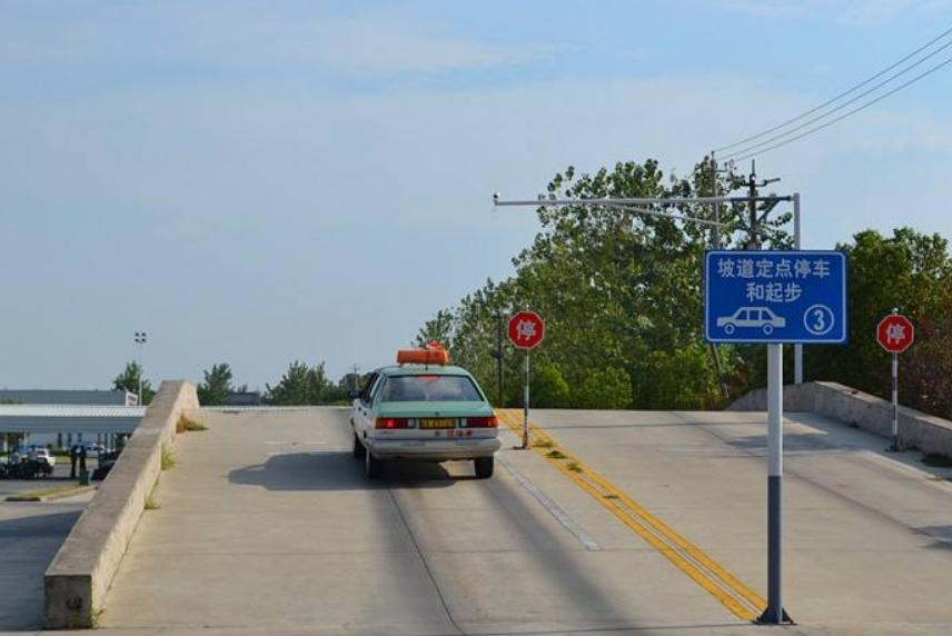 科目二的5个致命问题,科目二错误使用灯光