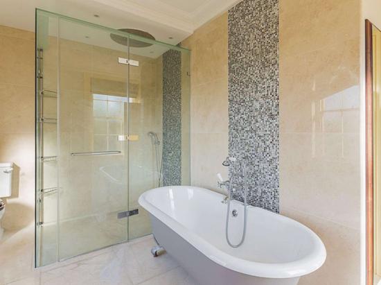 阿联酋总统身家1654亿光在伦敦就有140套豪宅