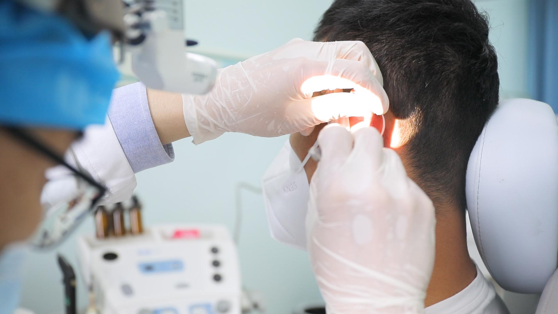 先天性耳道狭窄多大治疗适合,外伤性耳道闭锁