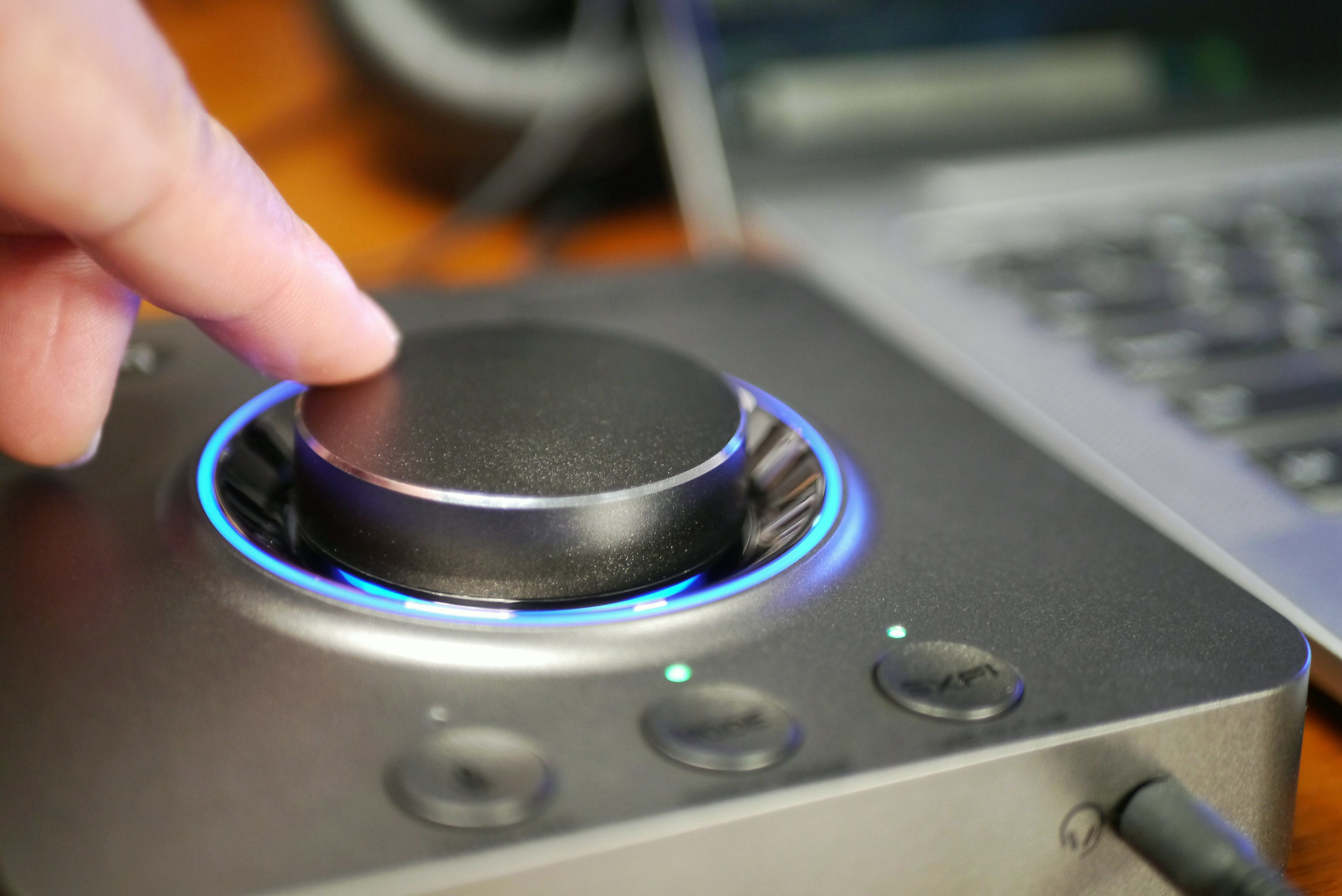 鍒涙柊澶栫疆soundblasterx7澹板崱,鍒涙柊soundblaster5.1澶栫疆澹板崱