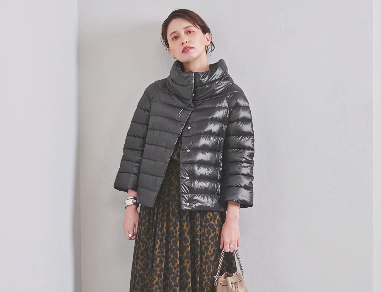 世界羽绒服十大名牌,凯乐石品牌