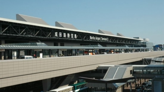 全球机场免税店必买清单,新年机场旅游攻略