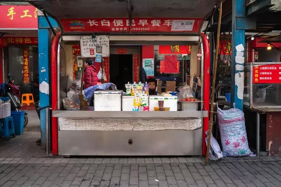 这条小马路上，竟然汇集了上海众多传统早饭？（上）