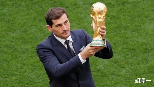 传奇落幕：西班牙门神卡西利亚斯宣布退役！回首圣卡西职业生涯