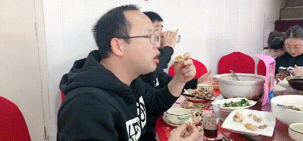 凝心聚力共创辉煌团建总结,凝心聚力激扬青春主题团建活动