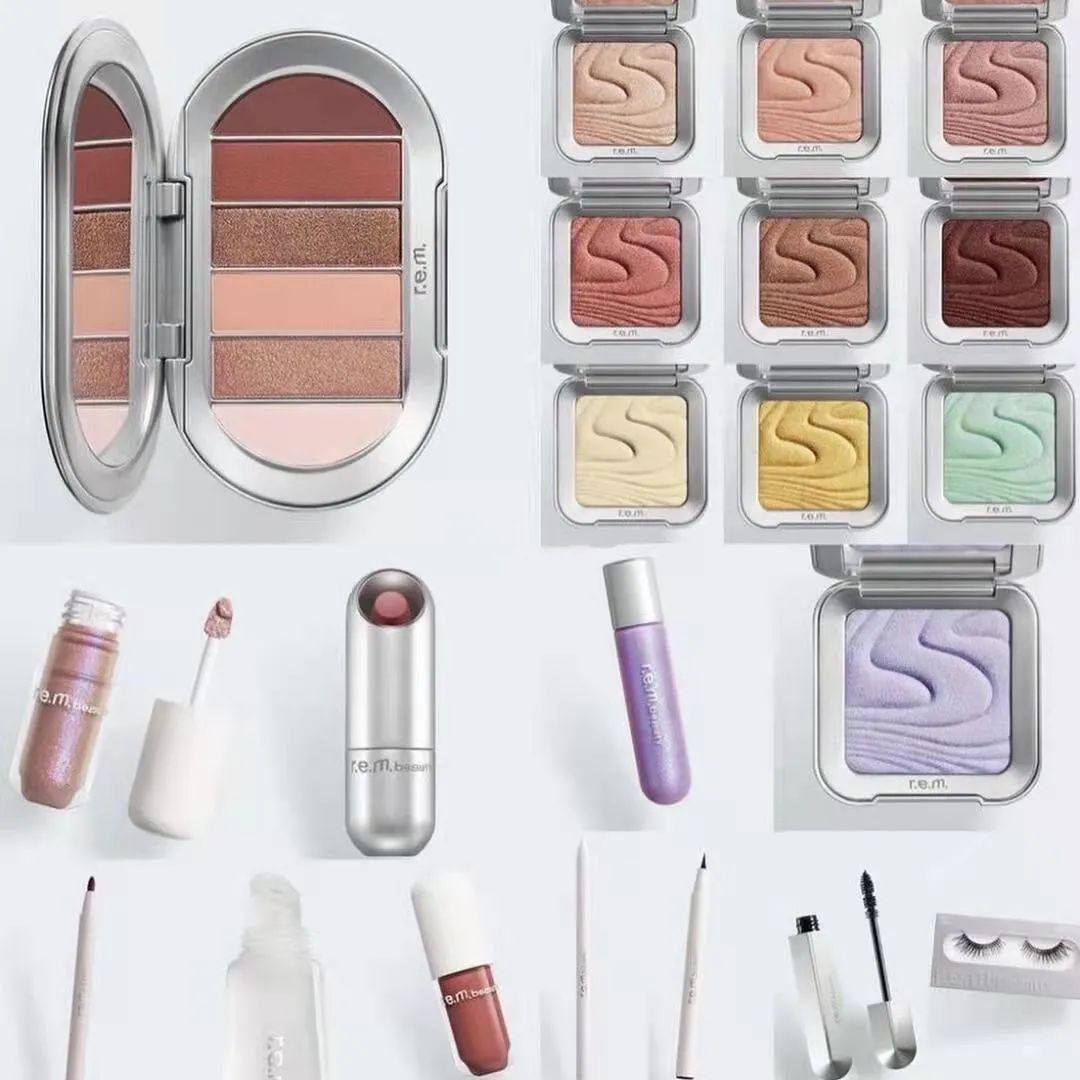 burberry绒雾哑光39,burberry小金砖口红47