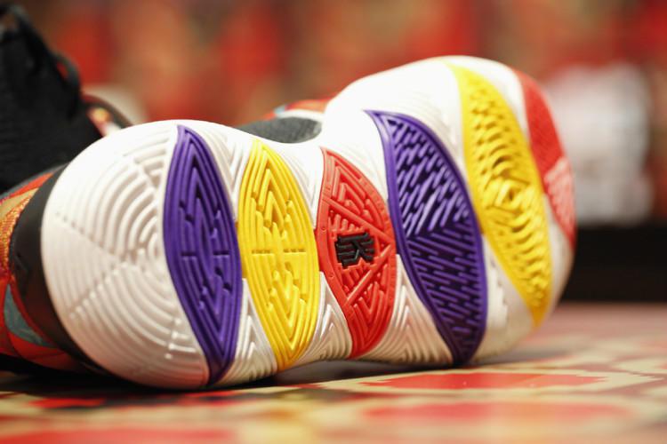 kyrie5最新海绵宝宝,kyrie5海绵宝宝评价