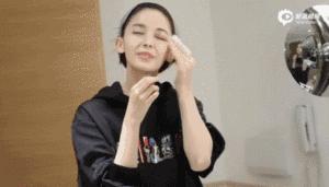 某书乱到下架整改,早像阿娇这清流,也不至于倒台吧?