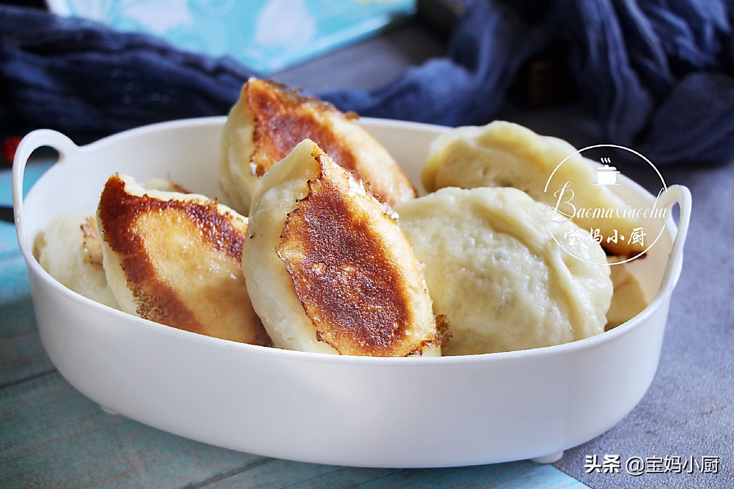 水煎包做早餐，脆底暄皮馅更香，快手上桌有窍门，照着做你也行