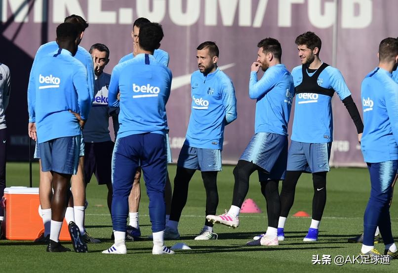 梅西伤愈归来大战多特蒙德,莱万特皮克