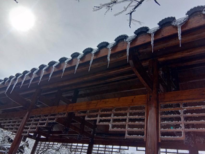 张家界天门山雪景,张家界天门山国家森林公园