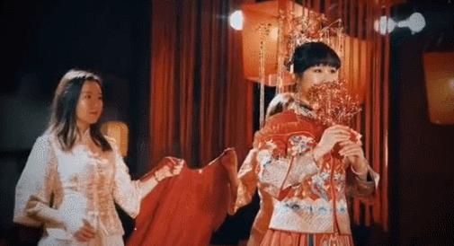 中式婚礼火了好多人观看,火遍全球的中式婚礼