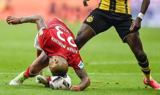 巴萨传控巅峰之作梅西,巴萨史诗级逆转梅西