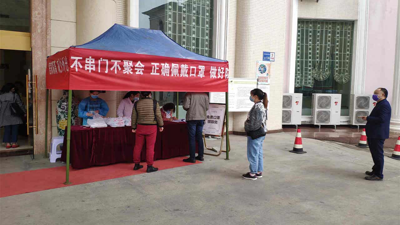 防控疫情在行动爱心捐赠暖人心,口罩抗击肺炎疫情