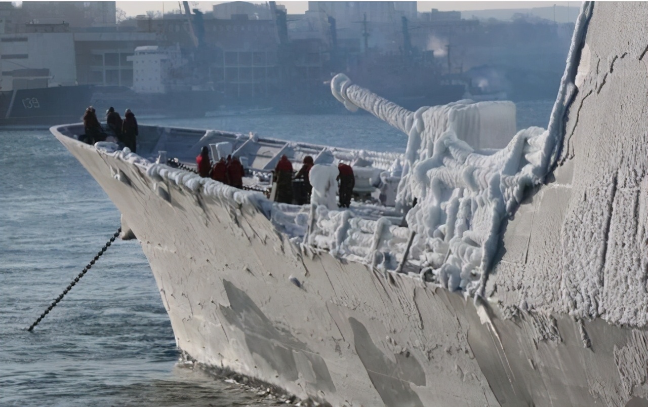 美军攻击俄罗斯基地战术,美军被俄军打得毫无反手之力