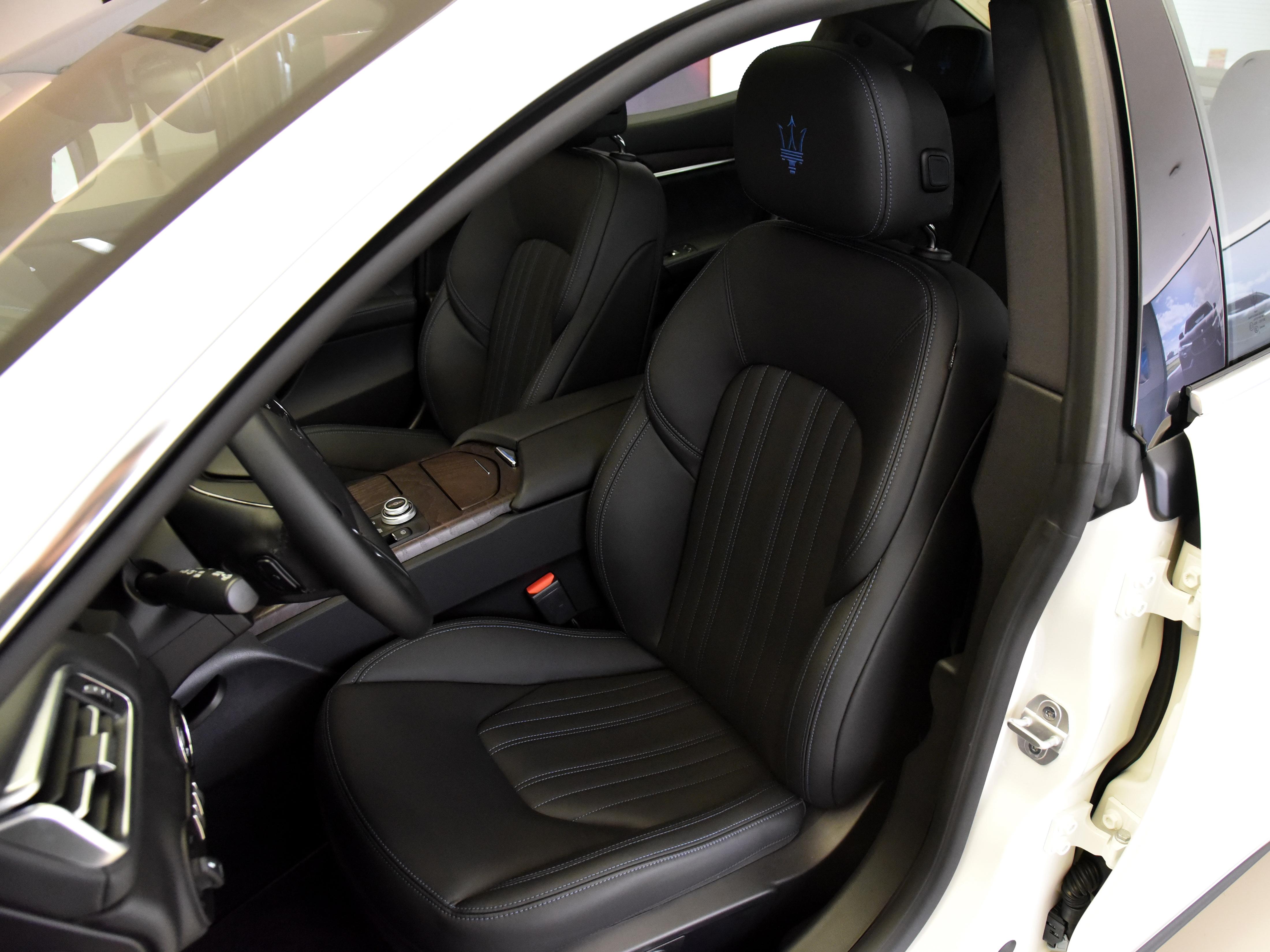 有钱人喜欢开的便宜车,2020款全新玛莎拉蒂ghibli