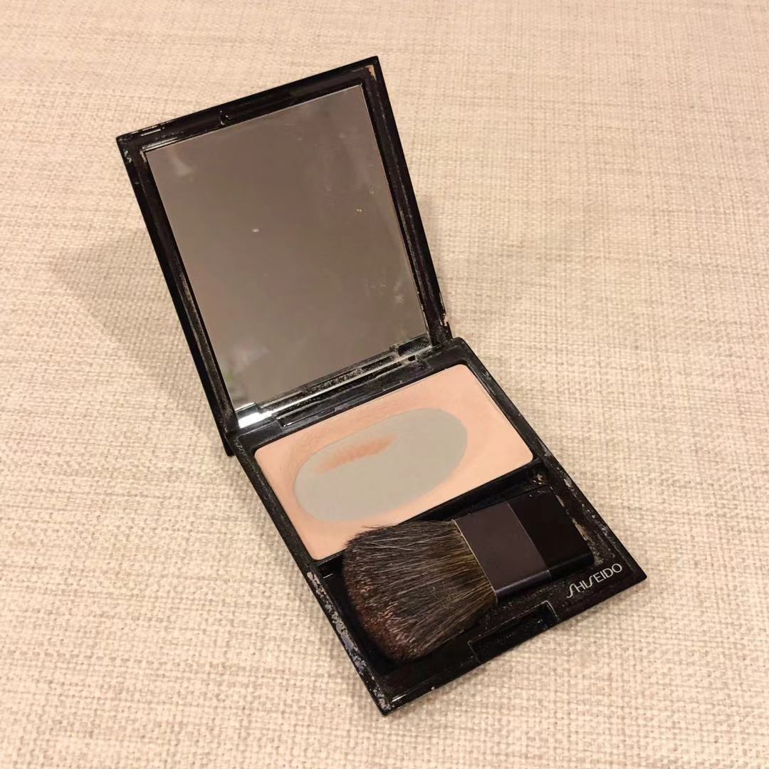 平价干皮整套彩妆推荐哪款好,平价彩妆适合暗哑无光泽的皮肤