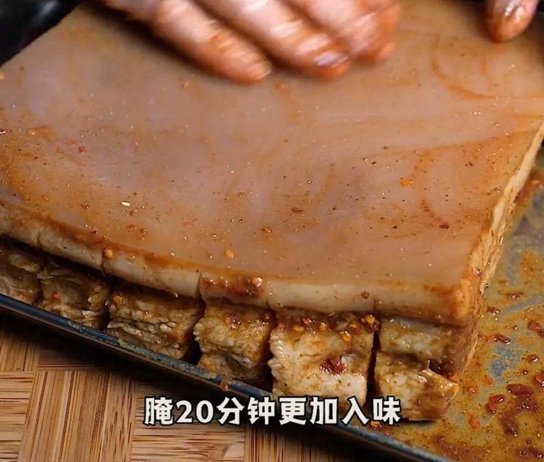 超香的脆皮五花肉,超好吃脆皮五花肉