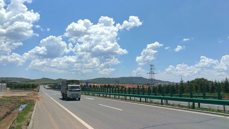 四子王旗——故乡的云，真的好美