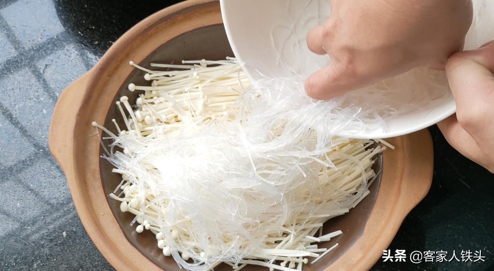 大虾这样做不加一滴水出锅香喷喷,大虾怎么做外酥里嫩特别开胃下饭