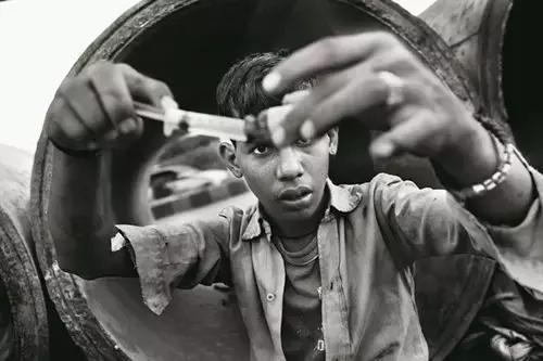 可怕的人类上瘾史解说,人类是如何对毒品上瘾的