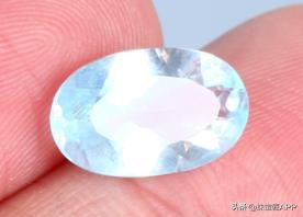 让人又爱又恨！“奶体”宝石究竟是好还是坏？