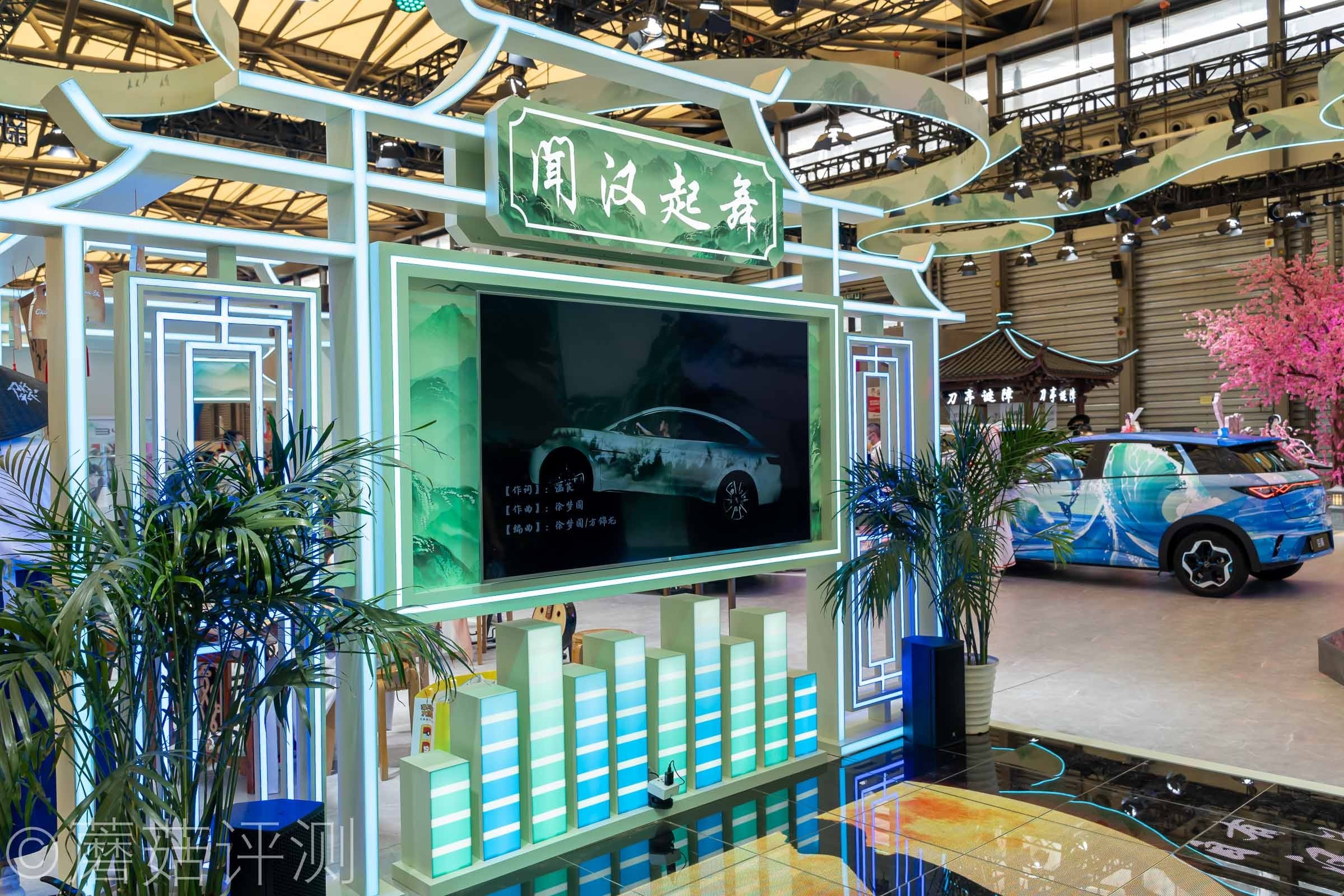 又有啥好玩的？蘑菇带你逛ChinaJoy2021，硬件、车和漂亮的小姐姐