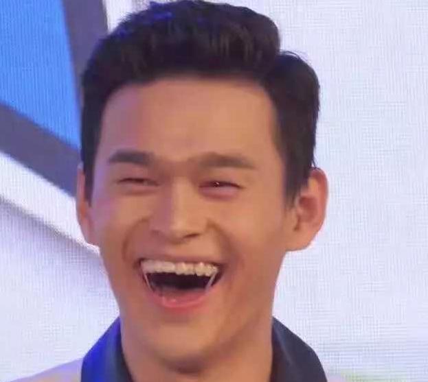 戴全瓷牙套全过程视频,戴牙套的亲身经历全过程