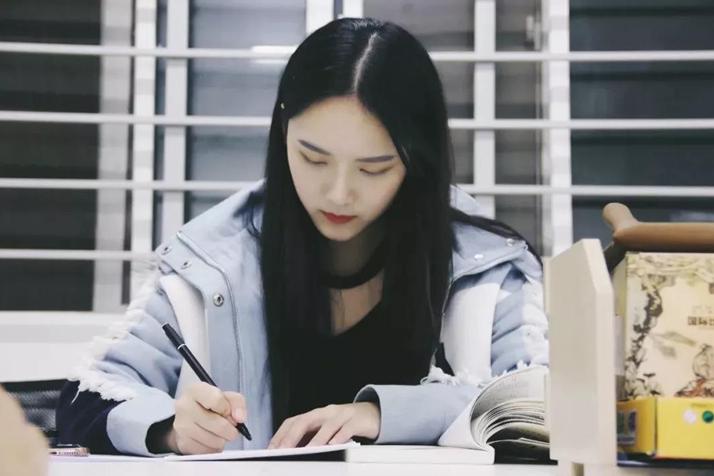 保研985六级最低分,高校保研学霸