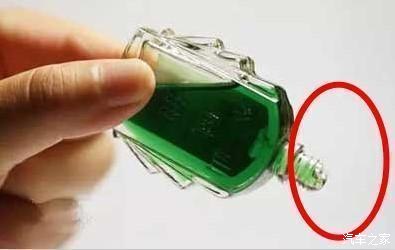 汽车玻璃不贴年检标志可以吗,汽车前挡风玻璃年审贴如何清理