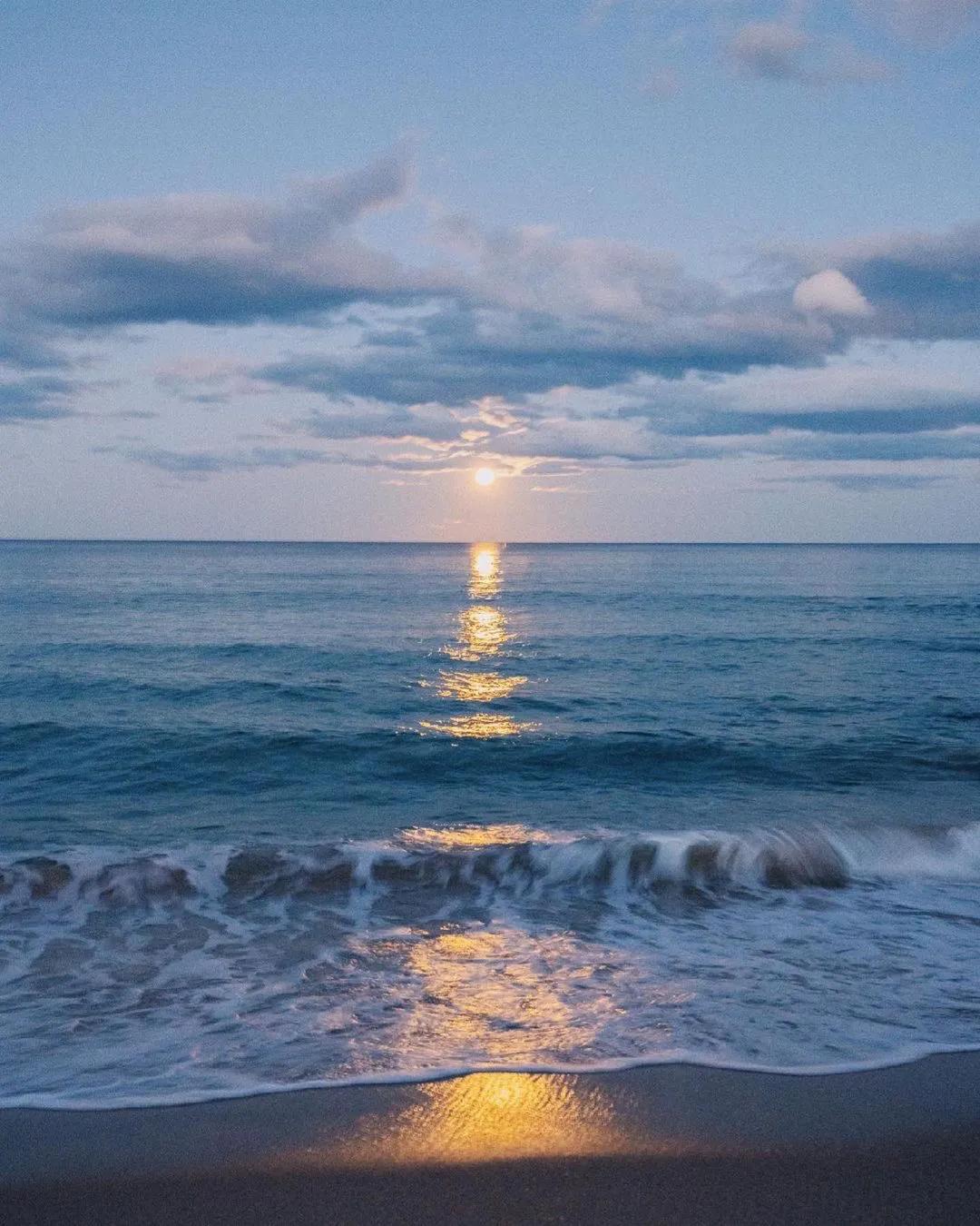 当爱来临你会发现爱也是一种痛苦,当爱出现的那一刻