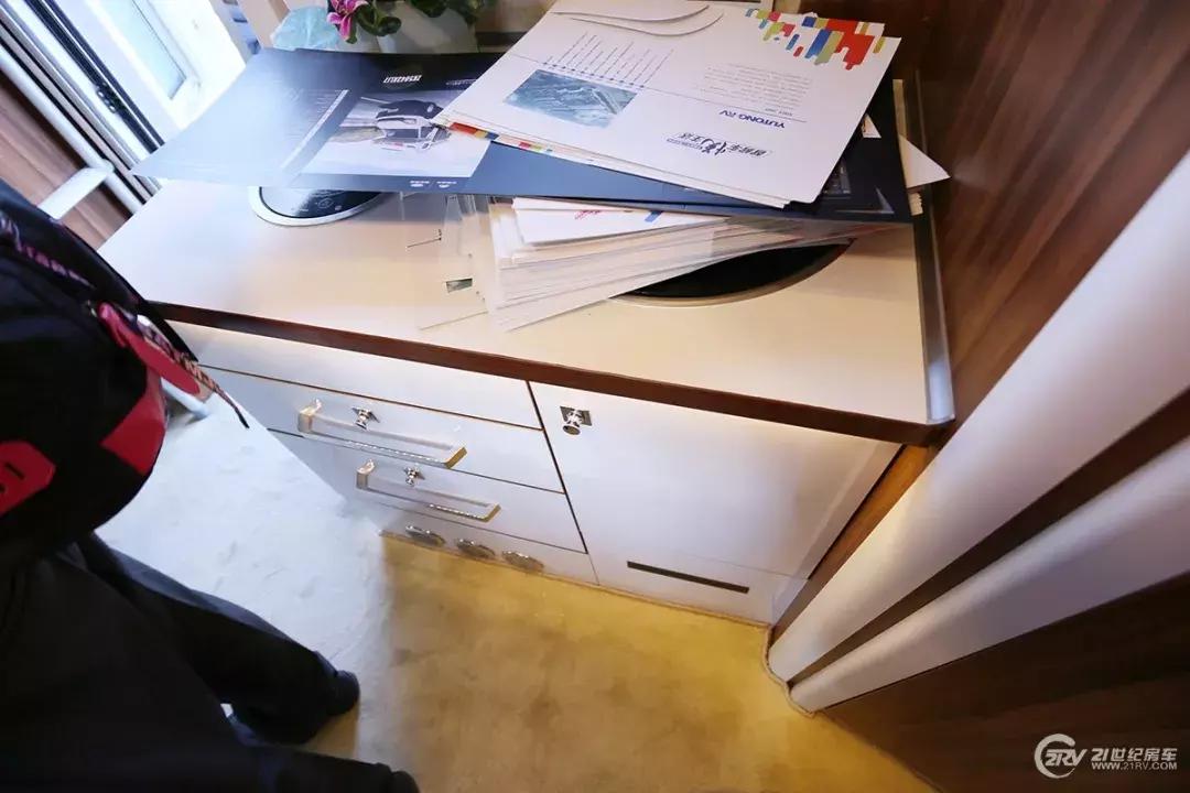 6万到8万的自动挡房车推荐,家用自动挡房车20-30万6人