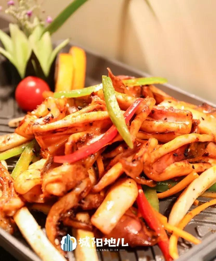 人均不到300的自助餐厅四星级酒店,海鲜自助高性价比酒店推荐