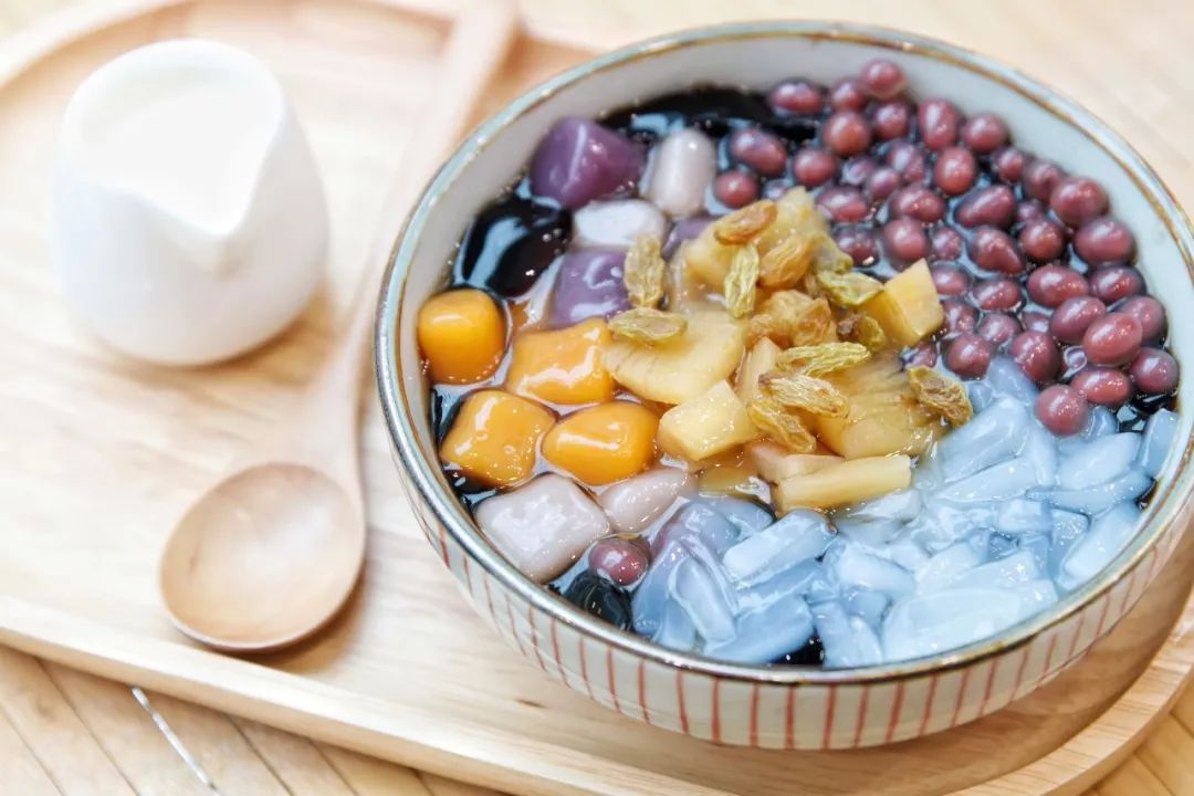 真的免费！四店通用！全场任选！这家江湖味奶茶店放大招了！