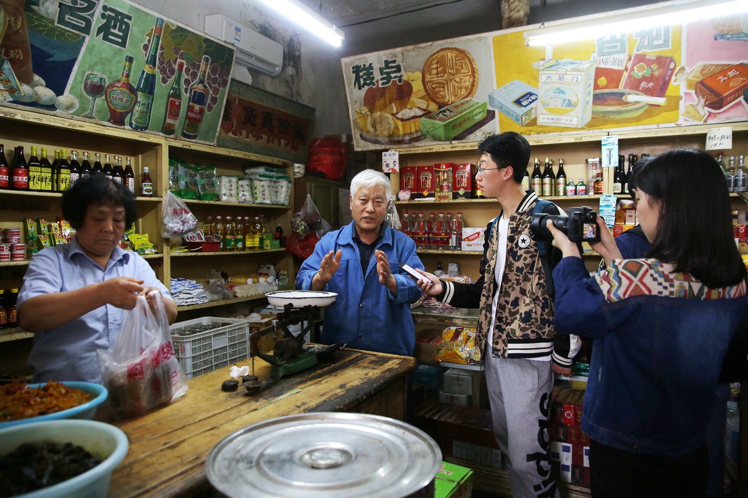 老北京最大的副食店,寻找老北京的小吃街