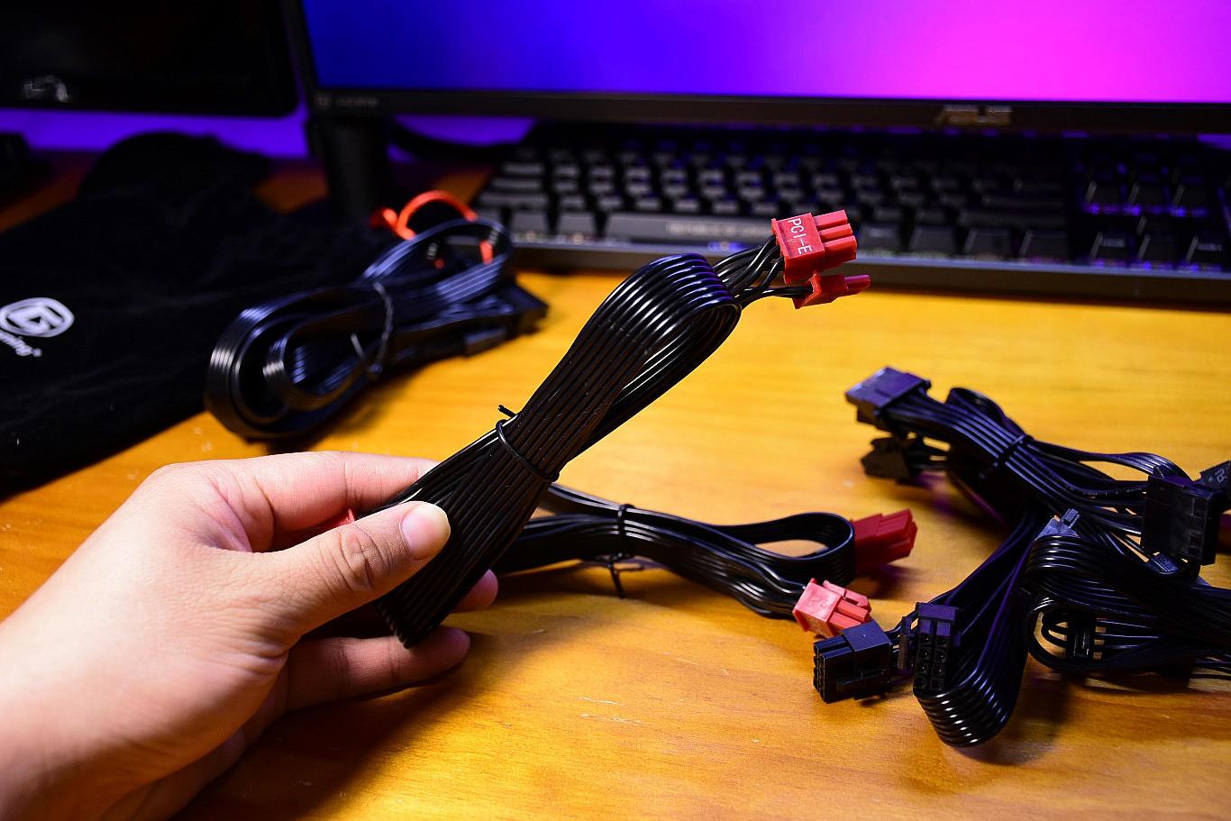 艾湃电竞ag750m和鑫谷an650w哪个好,艾湃电竞750w电源什么档次