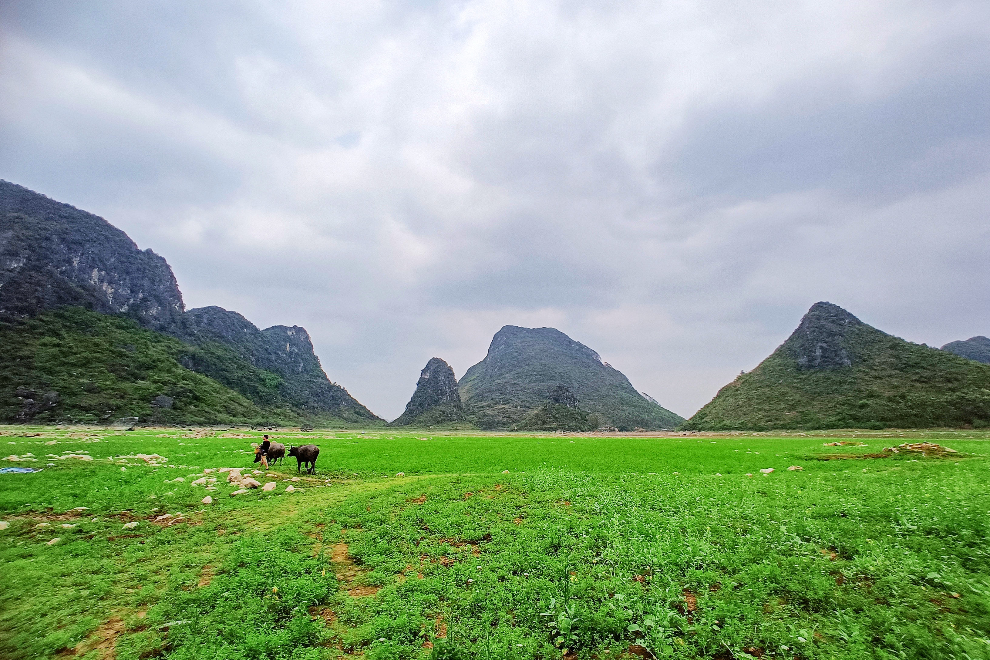 柳州郊外游玩水库,柳州里团水库徒步攻略