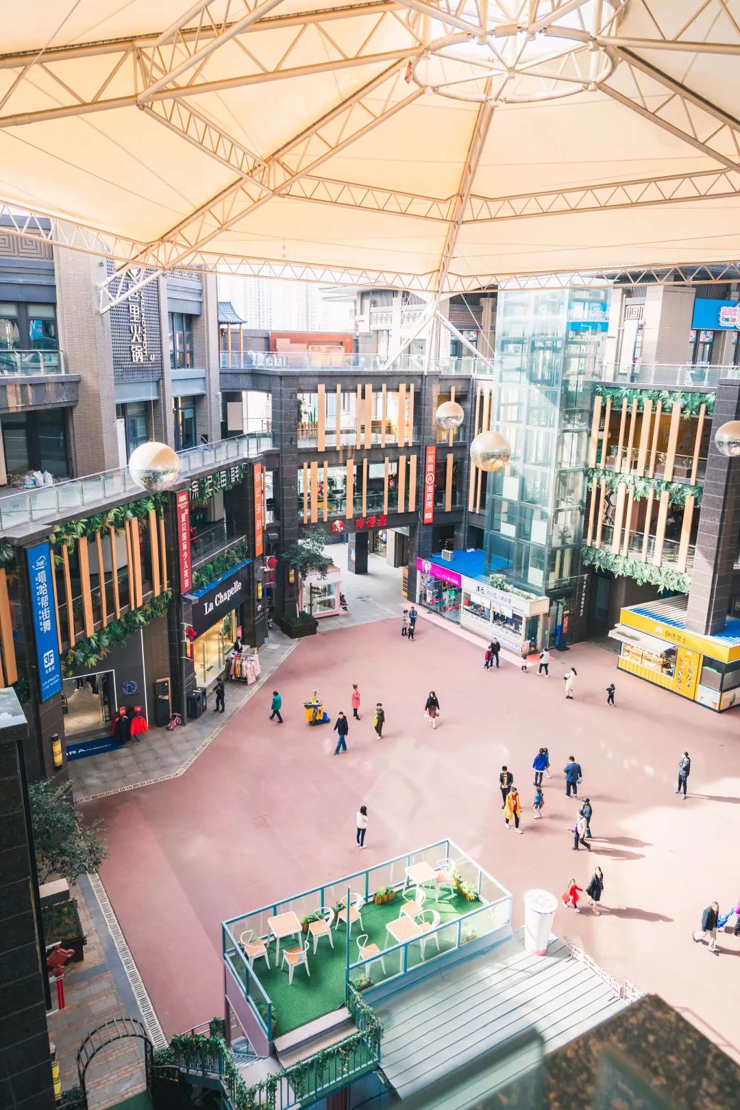 西安最热闹的几个商圈,西安最繁华商圈视频