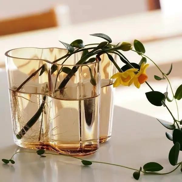 花事未了|15款绝美花器，把春天带回家～