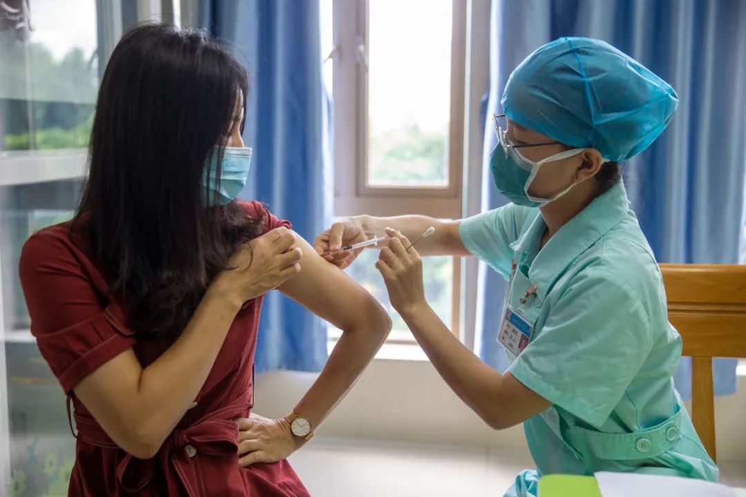 免费的hpv疫苗是几价的,免费打hpv疫苗的城市