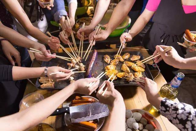 4A英德奇洞温泉小镇，轰趴汤山别院4房温泉别墅！建议收藏