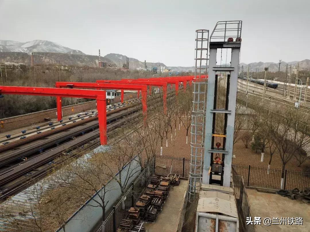 现在的火车没有哐当哐当声音,为什么现在火车跑起来没有哐当声