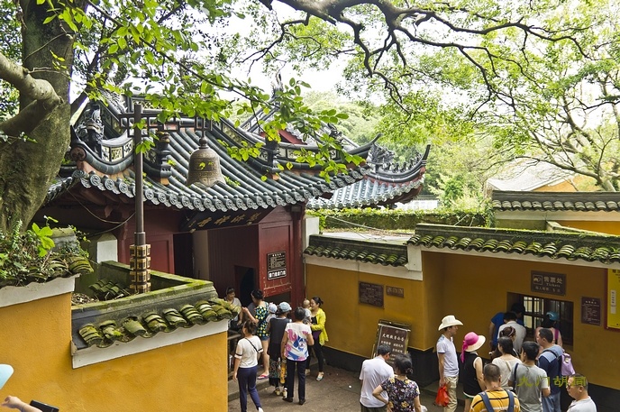 探寻古建筑视频,普陀山梵音古洞建筑风格