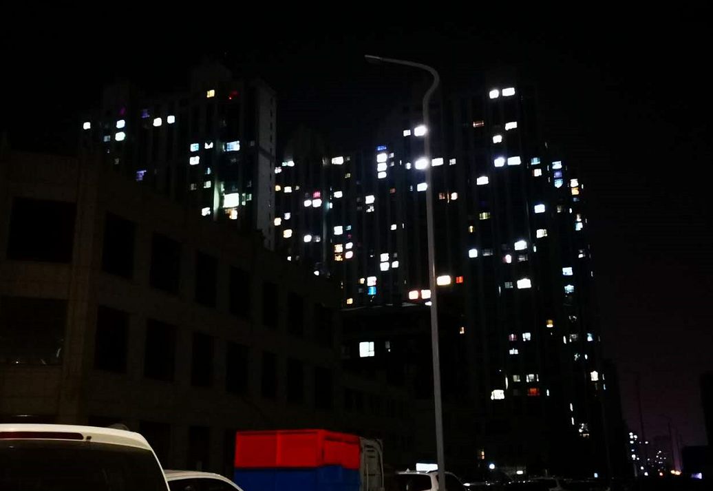 别再黑北湖没人了，停车位都找不着