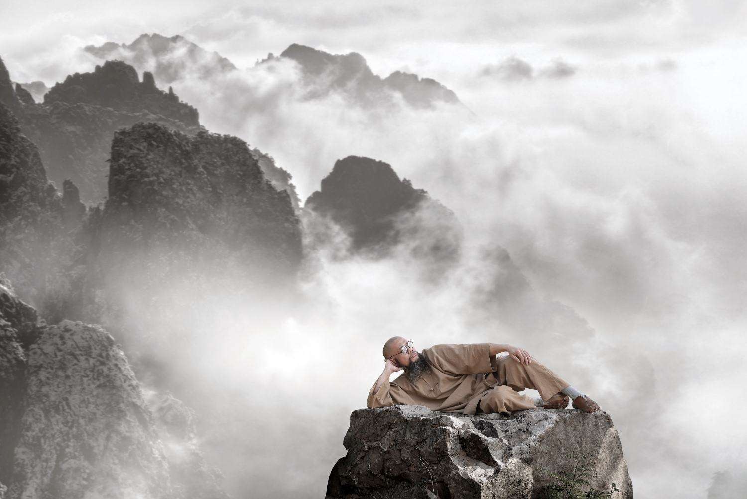 为什么读易经的都去看相了,学易经有必要看八字吗