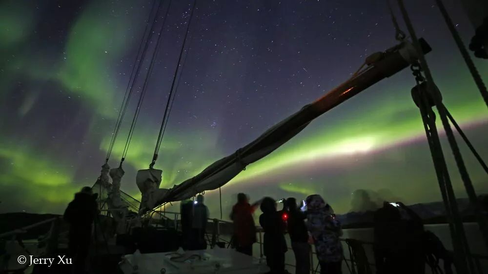格陵兰的东海岸居然那么绚丽多彩，难怪特朗普想要买下来